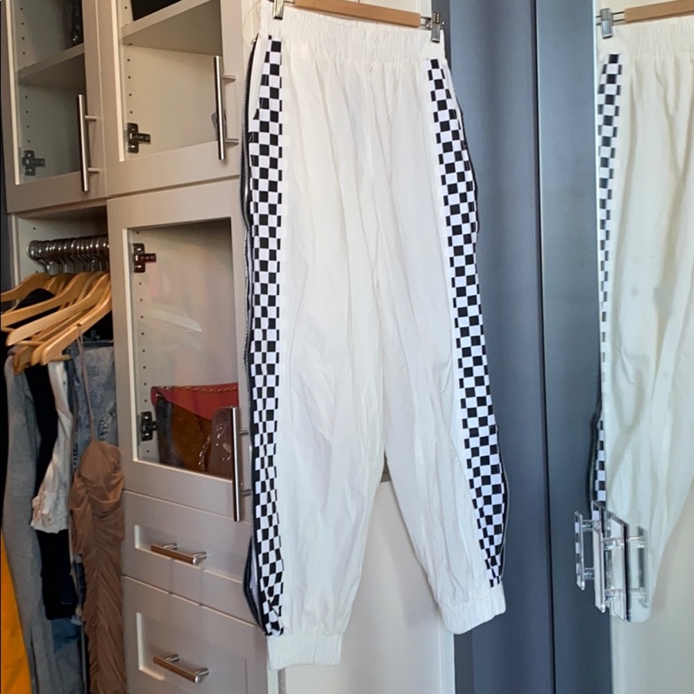 White checkered Joggers